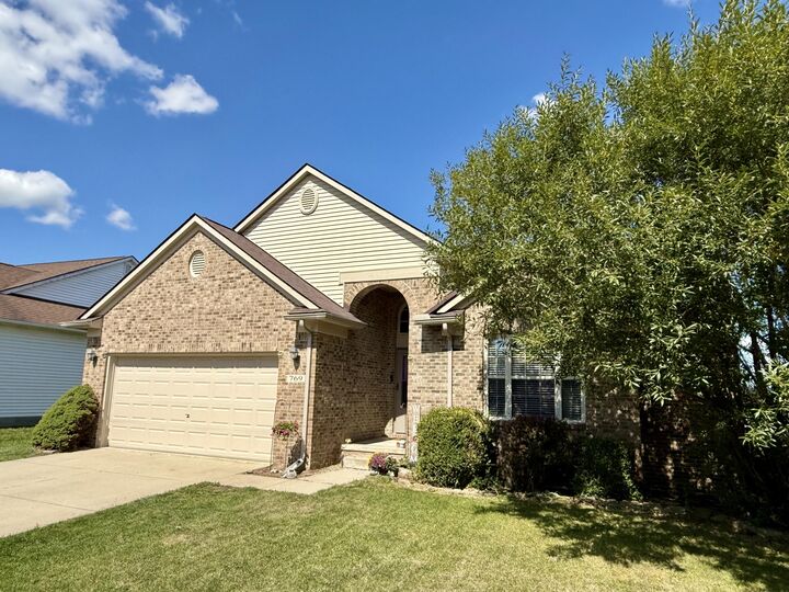 Property Photo:  769 Falcon Drive  MI 48131 