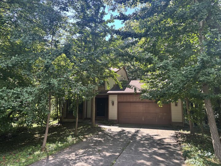 1131 Fernridge Avenue SE  Grand Rapids MI 49546 photo