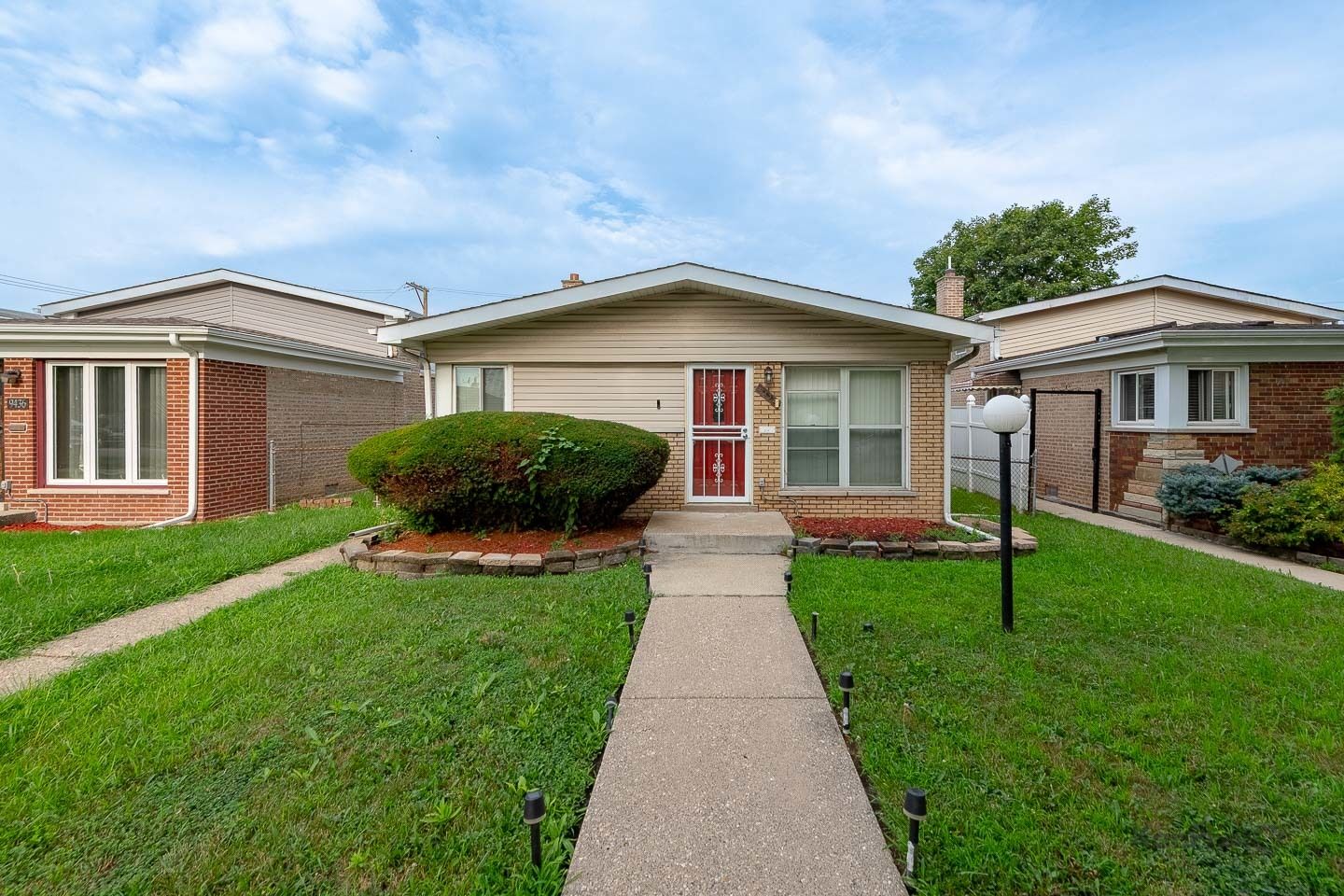 Property Photo: 9432 S Union Avenue IL 60620