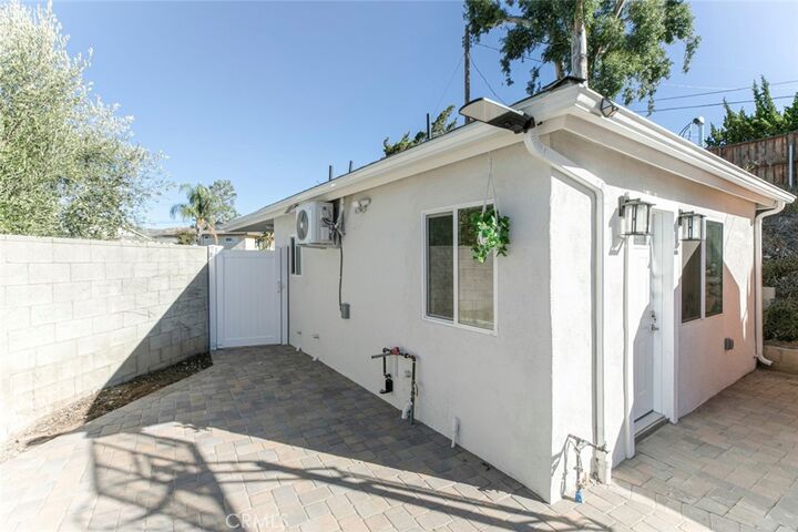 Property Photo: 7209 Dos Rios Circle CA 91042