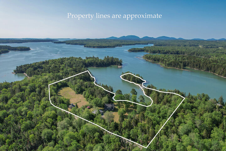 Property Photo: 143 Eagle Point Road ME 04605