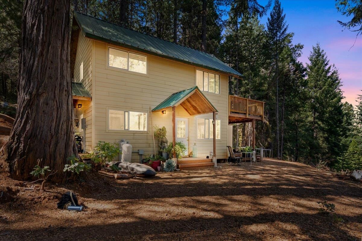 Property Photo: 11800 Old Gold Drive CA 95959