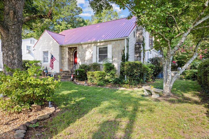 Property Photo: 105 S Lovell Avenue TN 37411