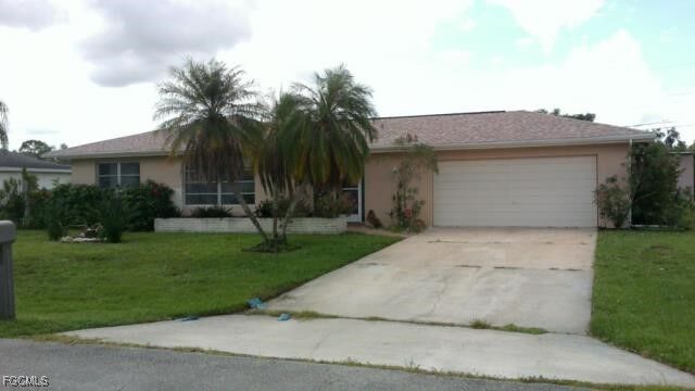 Property Photo: 312 Hollywood Street FL 33936