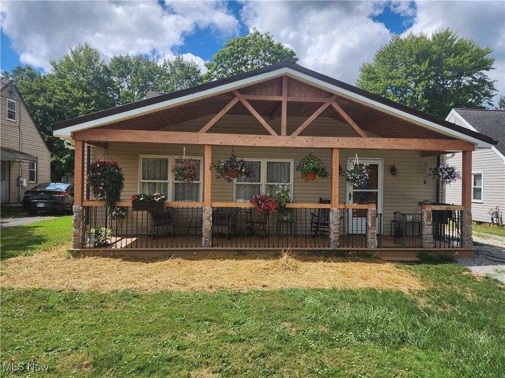 Property Photo: 3234 Bell Wick Road OH 44425