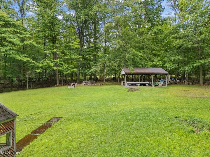 Property Photo: 8600 Wallings Road OH 44133