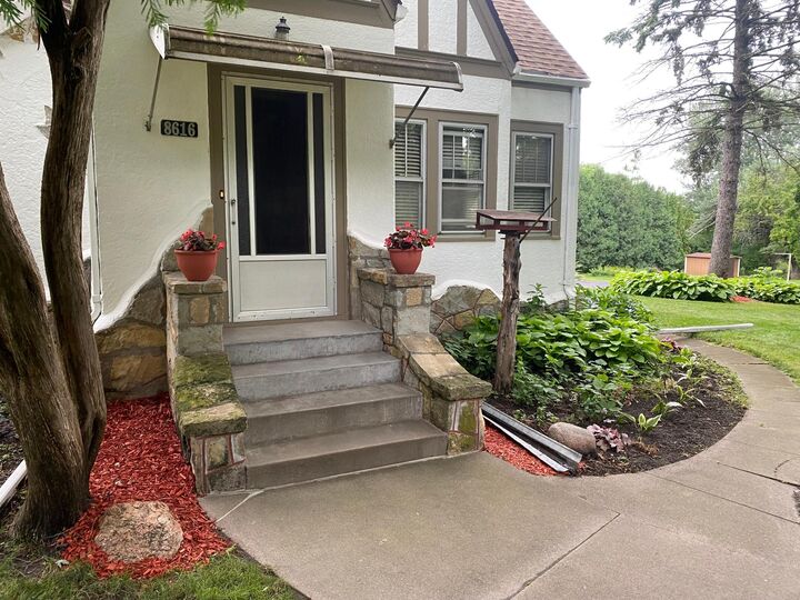 Property Photo:  8616 Park Avenue  MN 55375 