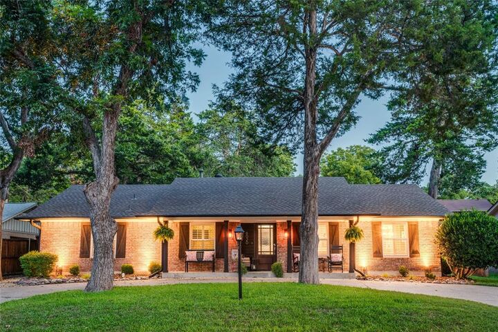 6020 Hunters View Lane  Dallas TX 75232 photo