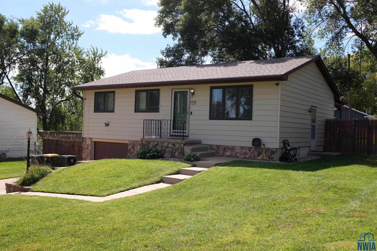 Property Photo:  4629 Fillmore St  IA 51108 