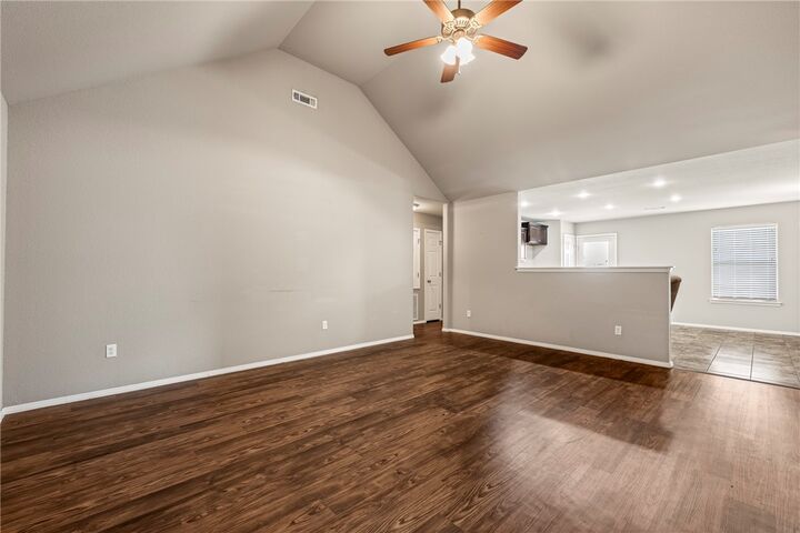 Property Photo: 531 Saddlehorn Drive AR 72719