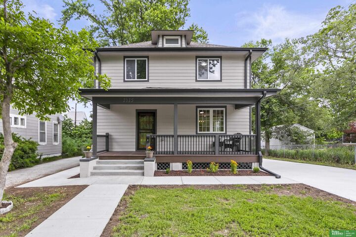 Property Photo:  1315 N 38th Street  NE 68131 