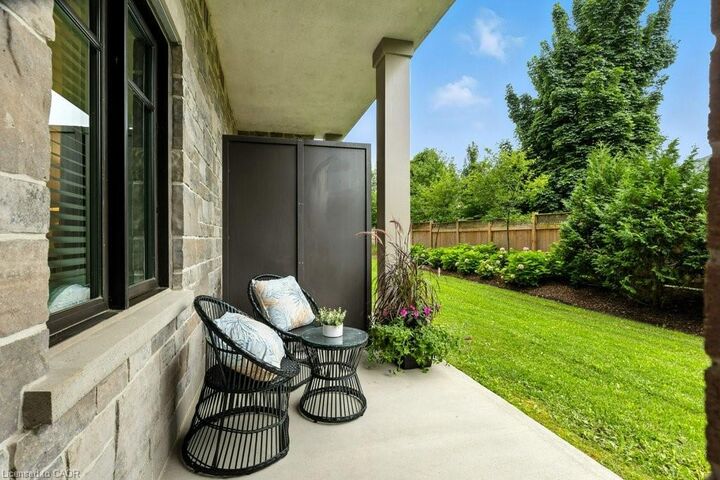 Property Photo:  778 Laurelwood Drive 110  ON N2V 0G3 