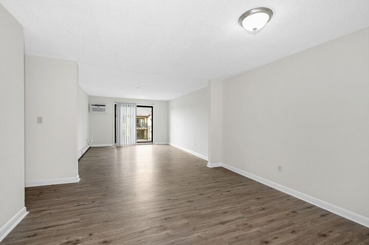 Property Photo: 307 Pawtucket Blvd 23 MA 01854