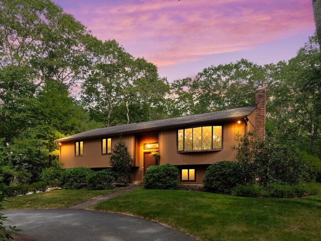 Property Photo:  3 McCarthy Cir  MA 01702 