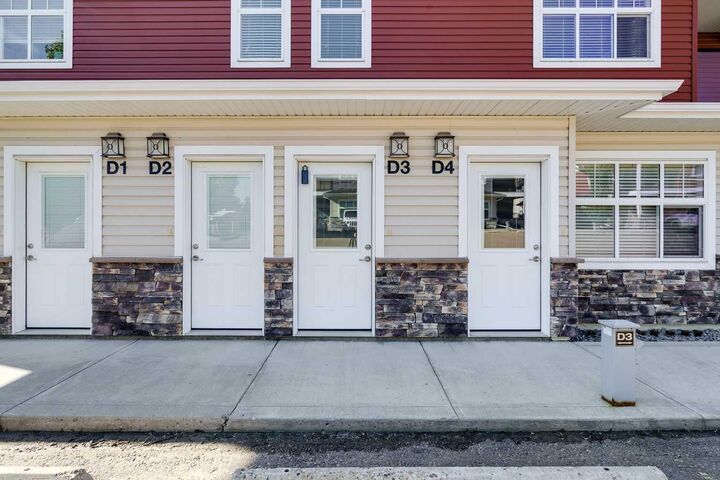 Property Photo: 5300 Vista Trail D3 AB T4M 0L8