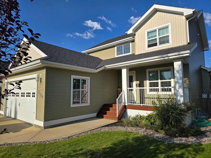 7128 Henners Road  Lacombe AB T4L 0C3 photo