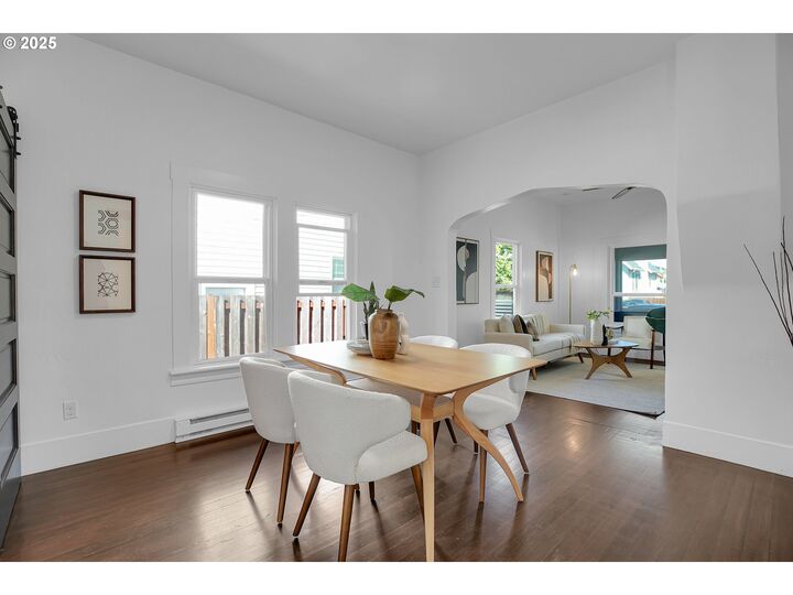 Property Photo: 5913 SE 86th Ave OR 97266