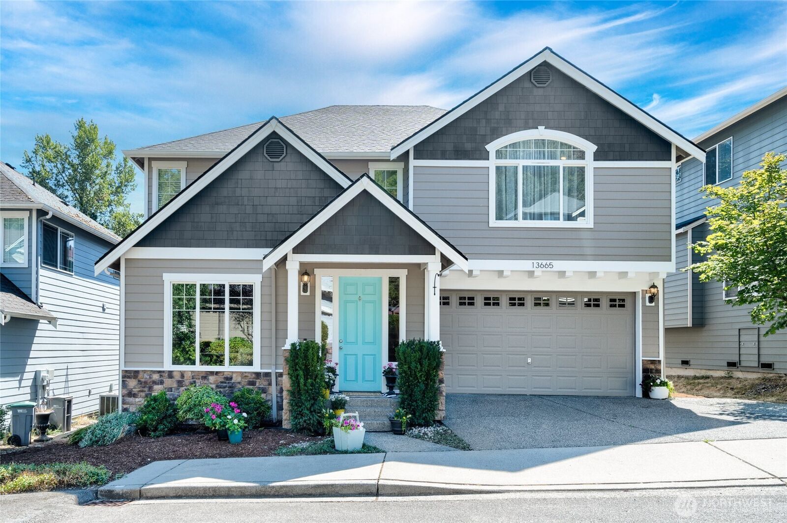 Property Photo: 13665 NE 203rd Street WA 98072