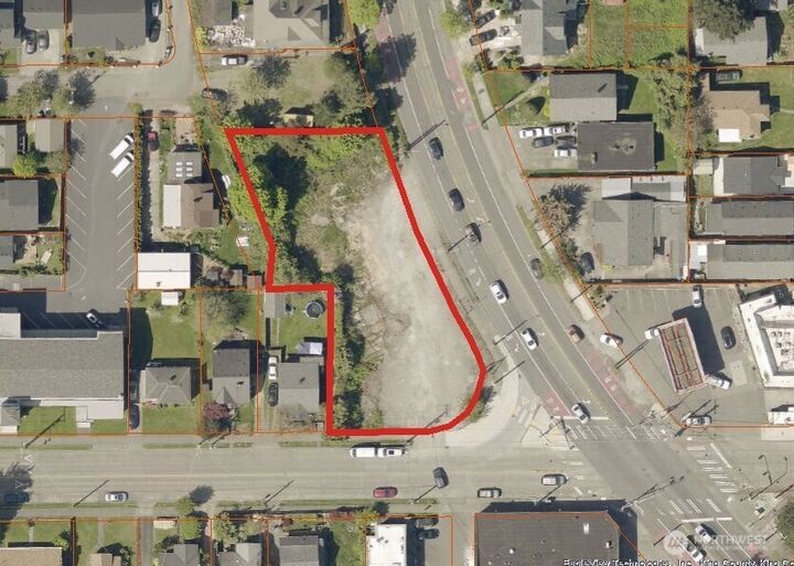 6211  Rainier Avenue S  Seattle WA 98118 photo
