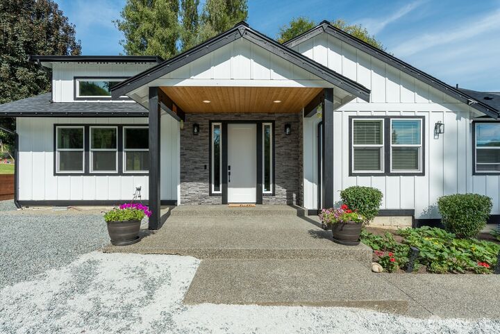 Property Photo:  23330  State Route 534  WA 98274