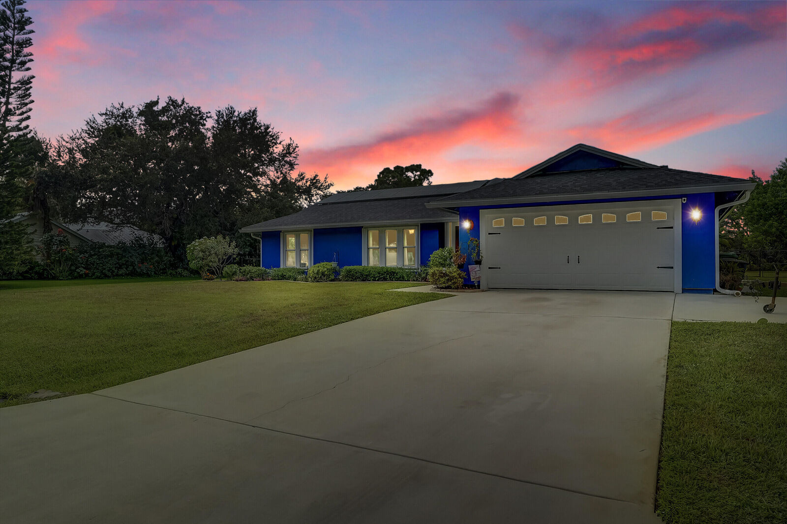 Property Photo: 3050 SE Bur Street FL 34952