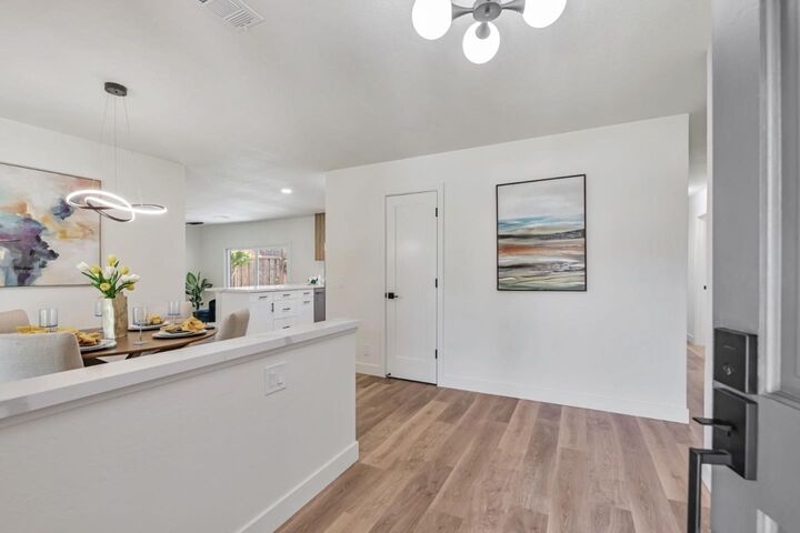Property Photo: 2936 Stutz Way CA 95148