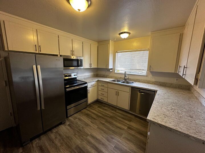 Property Photo: 684 Calero Avenue CA 95123
