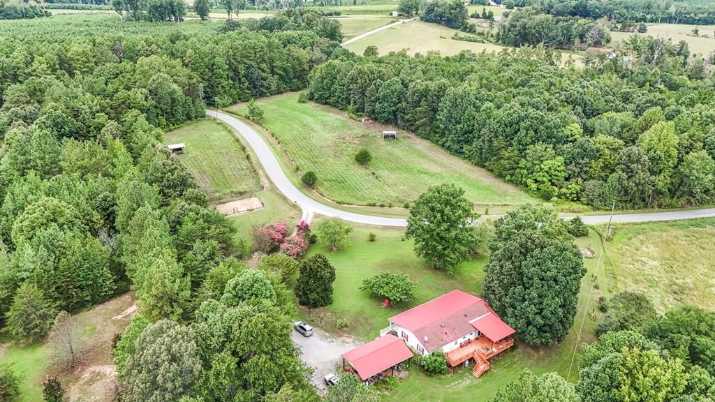 Property Photo: 200 Carden Rd VA 23959