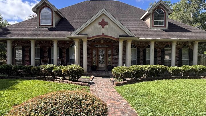 Property Photo: 4515 Ridgewood St. TX 77708
