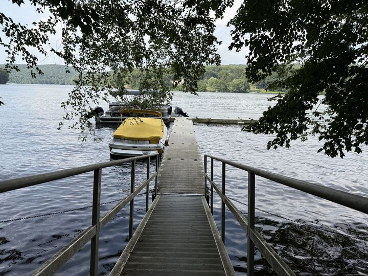 Property Photo: 33 Hearthstone Drive 33 CT 06804