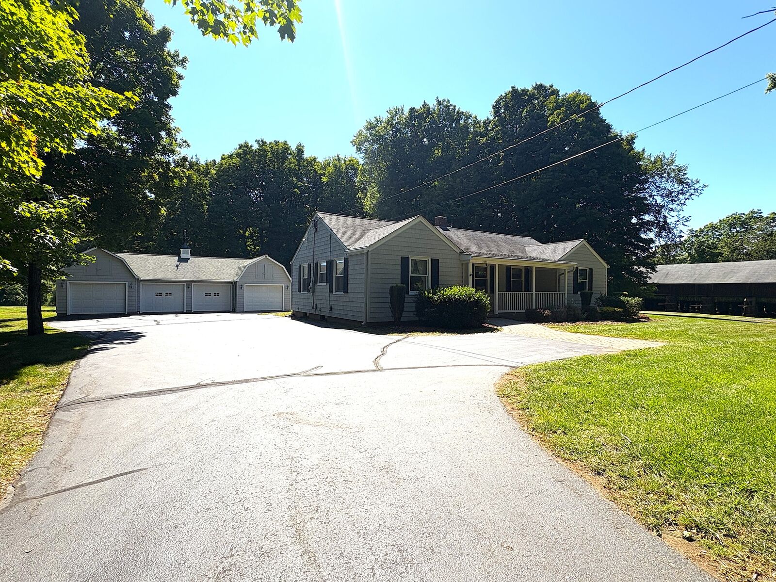 Property Photo: 1031 Mountain Road CT 06093