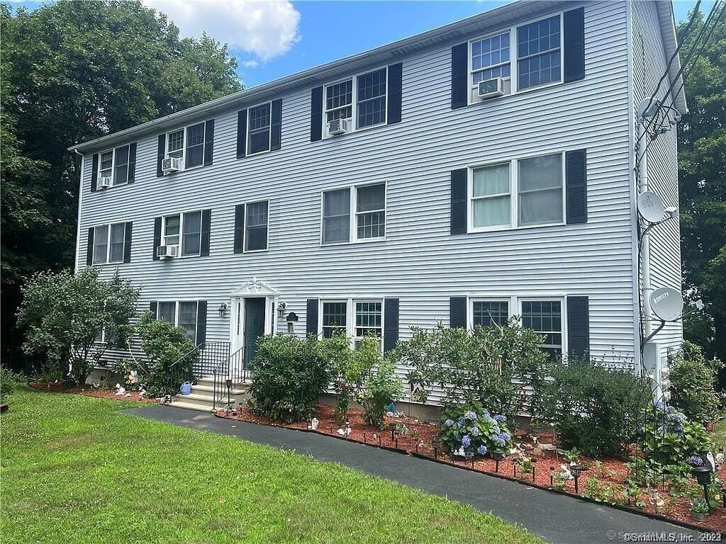 Property Photo:  73 Cedar Street A3  CT 06360 