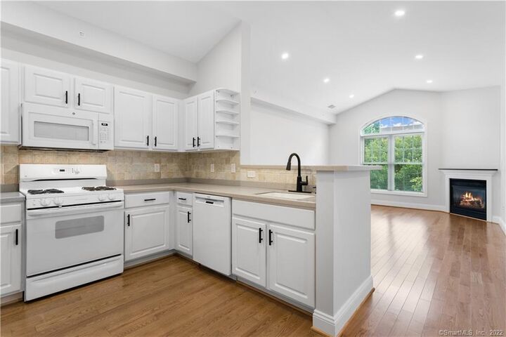 Property Photo: 105 Richards Avenue 1505 CT 06854