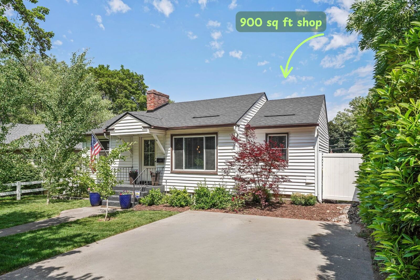 Property Photo:  1212 W 12th Ave  WA 99204 