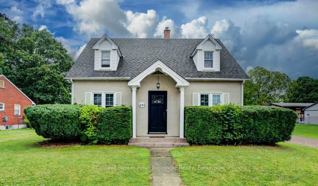 Property Photo:  642 Gustavus Street  ON N0H 2C0
