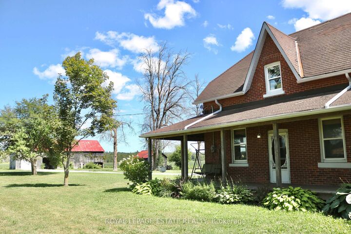 Photo de la propriété: 4295 Horseshoe Valley Road W ON L9X 1G1