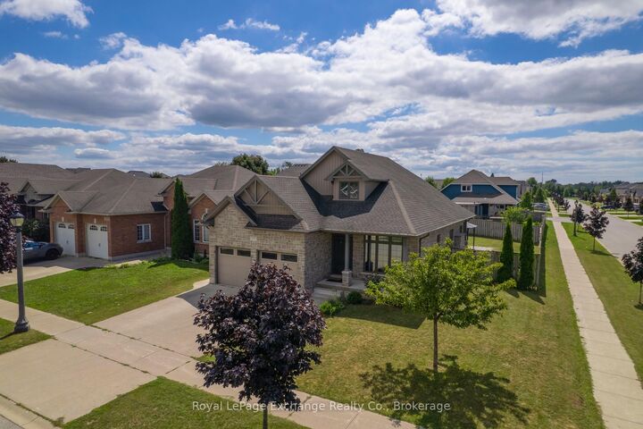 310 Wieck Boulevard  Kincardine ON N2Z 0A7 photo