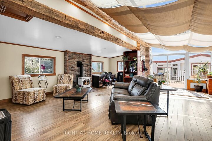 Property Photo: 1027 Niagara Stone Road ON L0S 1J0