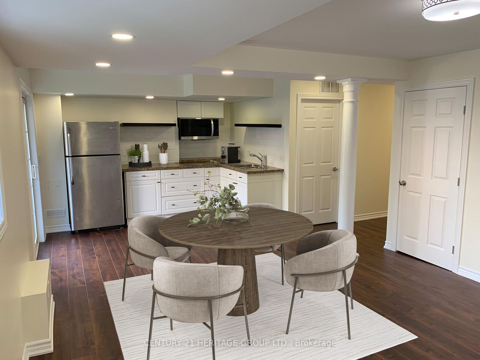 Property Photo:  331 Spruce Grove Crescent  ON L3X 2X2 