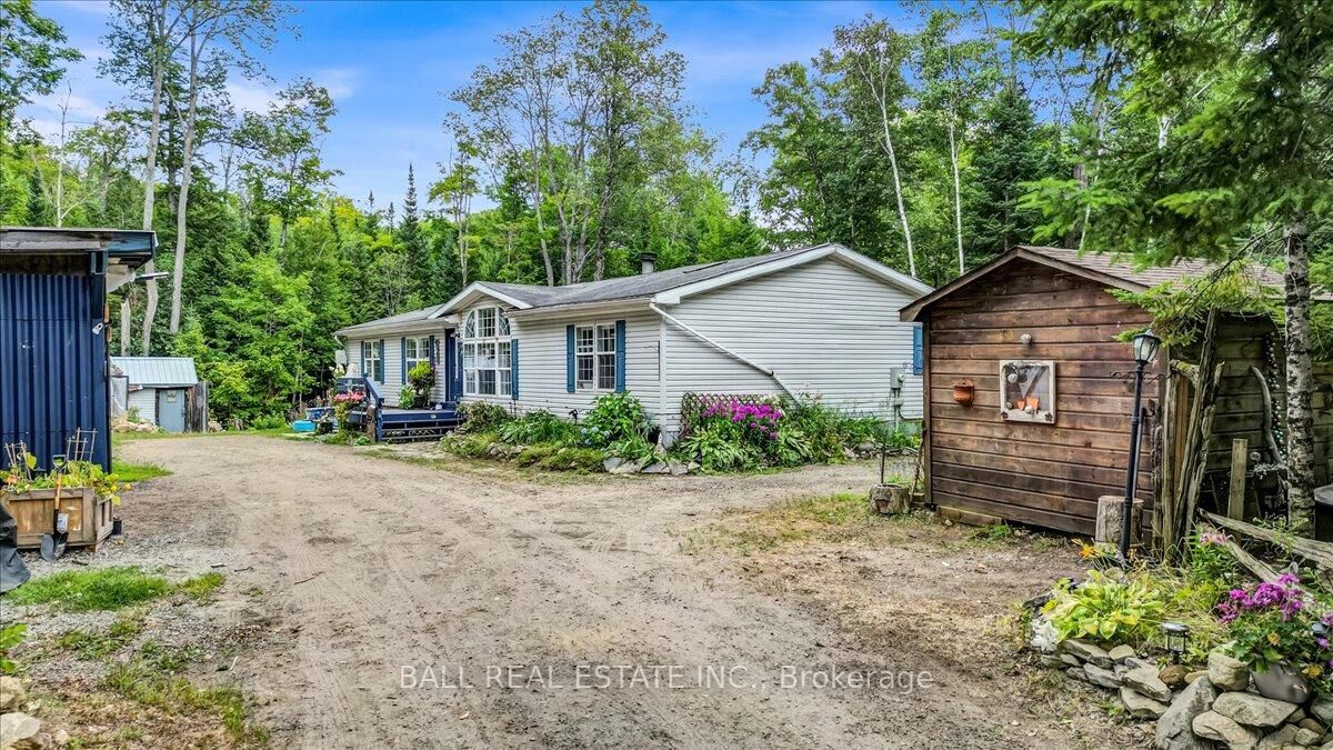 Property Photo: 5005 Loop Road ON K0L 2A0