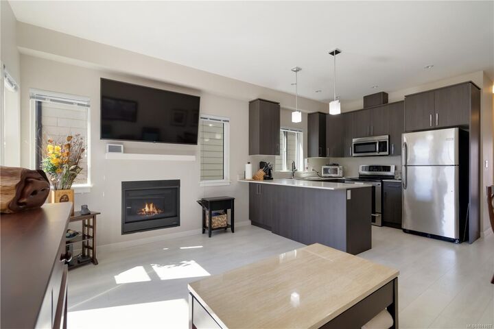 Property Photo: 913 Fulmar Rise BC V9C 0J9