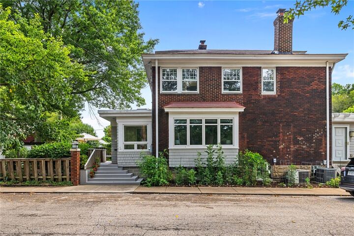 Property Photo: 7401 Ben Hur St PA 15208