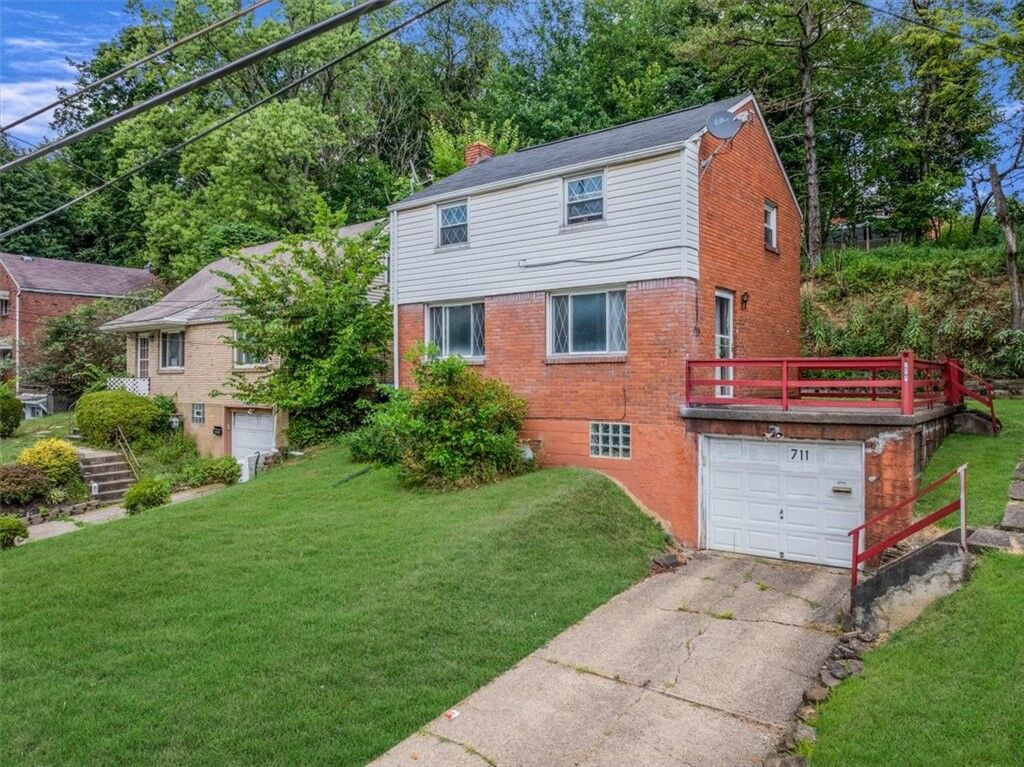 Property Photo: 711 Beulah Rd PA 15235