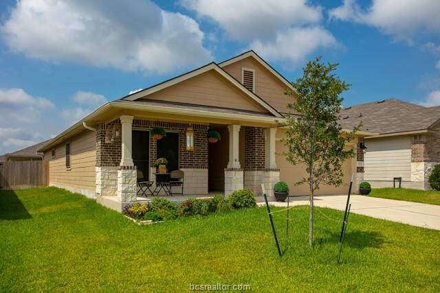 Property Photo:  2033 Chief Street  TX 77807 