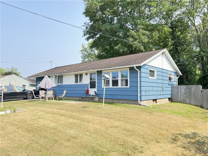 Property Photo:  5462 Bear Road  NY 13212 