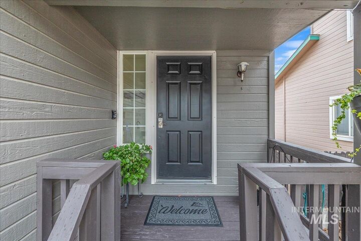 Property Photo: 2822 E Eastgate Drive ID 83716