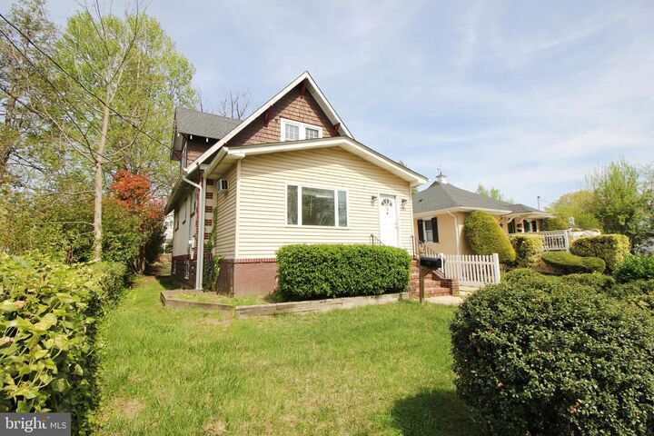 Property Photo: 101 S Lenola Road NJ 08057