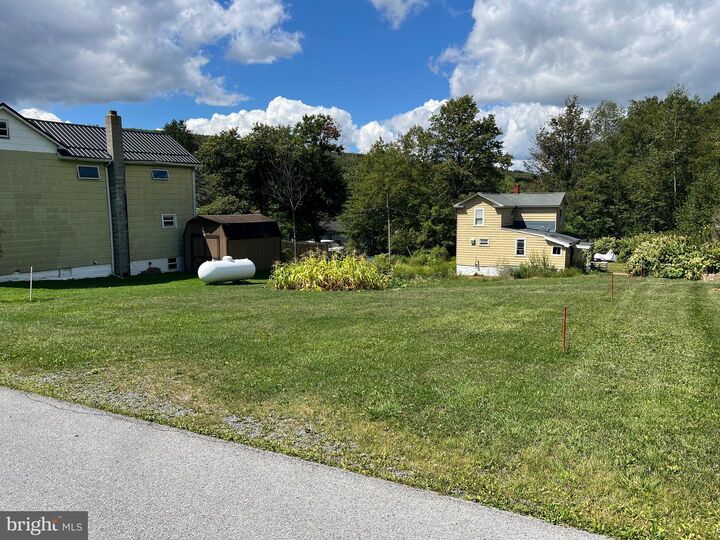 Property Photo: 114 Alliance Ave PA 15946