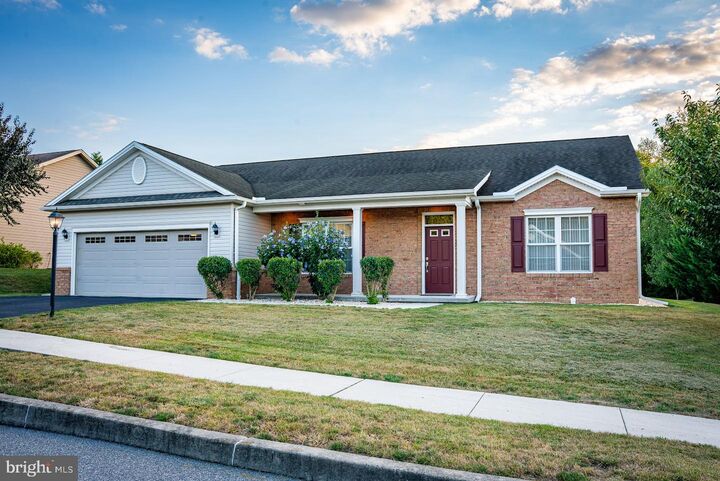 Property Photo:  1710 Stroup Circle  PA 17050 