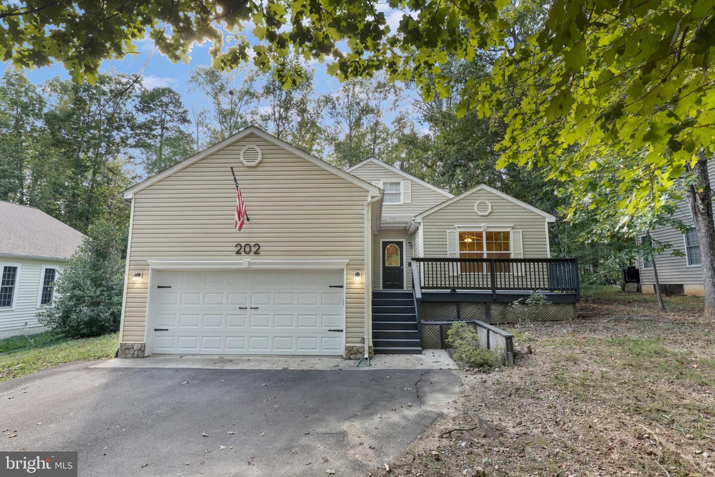 Property Photo:  202 Monument Road  VA 22508 